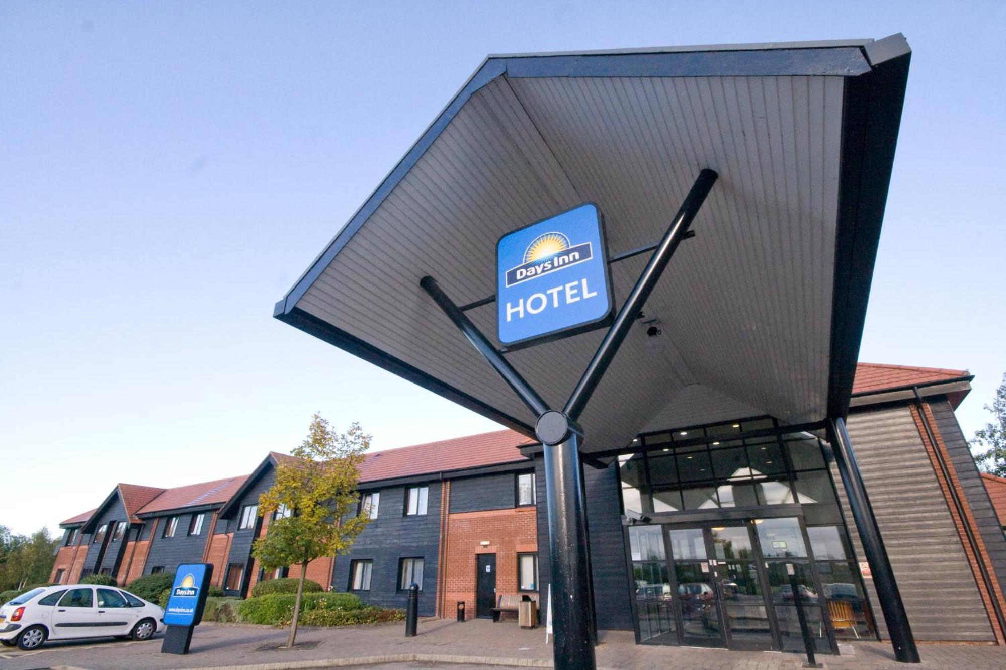 Days Inn Stevenage North Болдок Екстер'єр фото