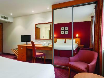 Days Inn Stevenage North Болдок Екстер'єр фото